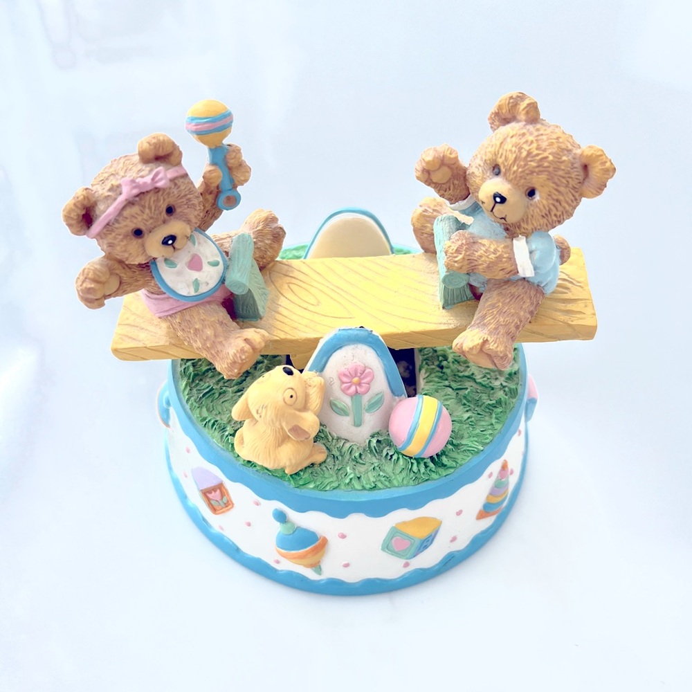 Vintage PLAYMATES Teddy Bears musical figurine box on moving seesaw FRASER 1997